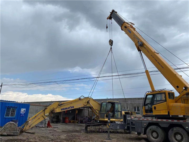 东昌府区25吨吊车的工作半径是多少？