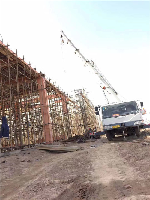 东昌府区25 吨、50 吨吊车怎么选？多大重量 / 半径适合对应车型？