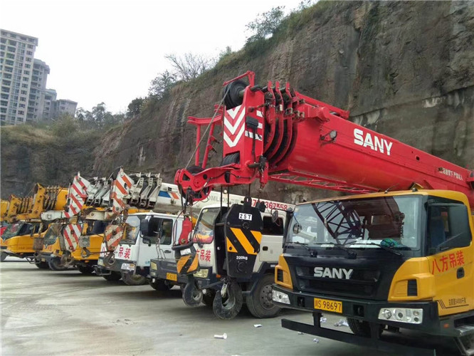 东昌府区吊车出租按什么计费？台班费、单次费、里程费怎么算？