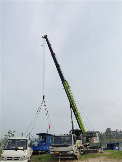 东昌府区桥梁建设吊装案例